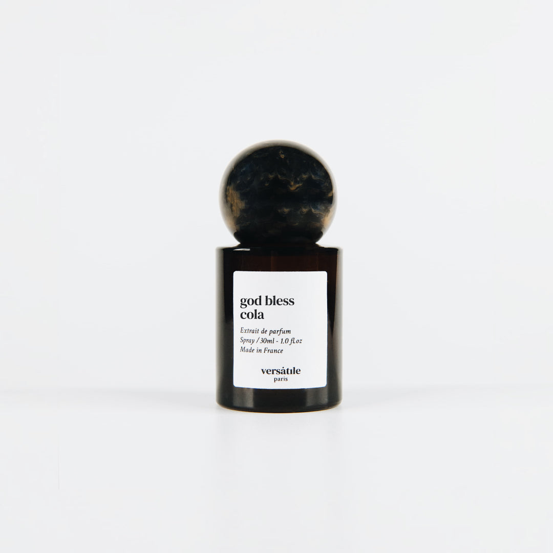 GOD BLESS COLA SPRAY · Extrait de parfum cola · Versatile Paris